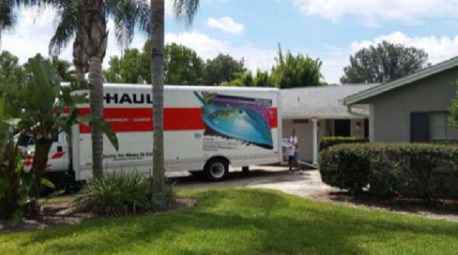 "Best USA Movers Orlando" Truck