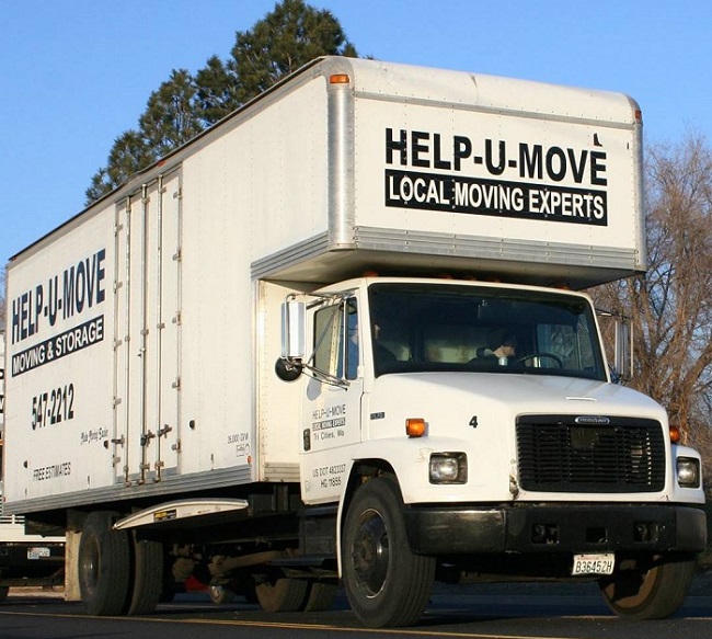 "Help-U-Move Hawaii" Truck