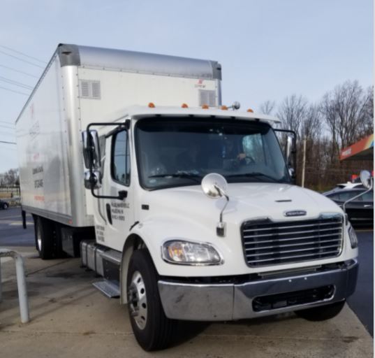 "Philadelphia Movers LLC" Truck