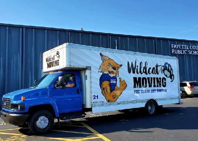 "Wildcat Moving LLC / Movers Lexington KY" Truck