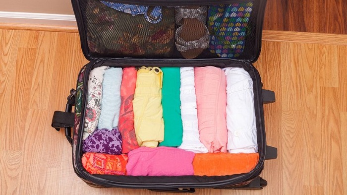 How To Properly Pack Clothes In A Suitcase - Top 10 Steps To Pack Clothes For Moving