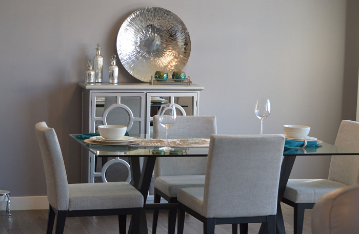 Packing Your Dining Room