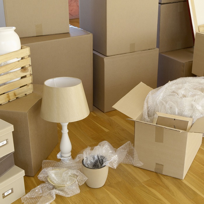 Pack Lamps And Lampshades For moving - Top 9 Tips To Pack Fragile Items For Moving